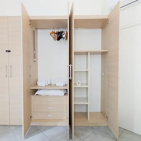 Civico 43 דירה *